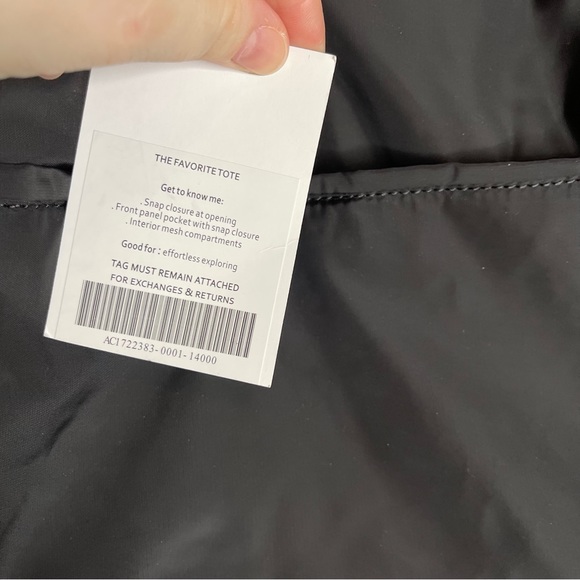Fabletics Favorite Tote Black Polyester Gray Poof Purse Charm NWT - Picture 7 of 8